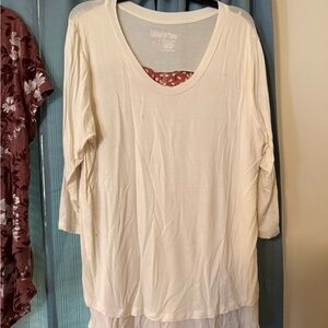 Latched Mama 3/4 Sleeve Nursing Top